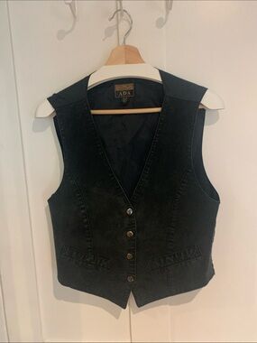Vintage Leather Ada Black Button-Up Vest